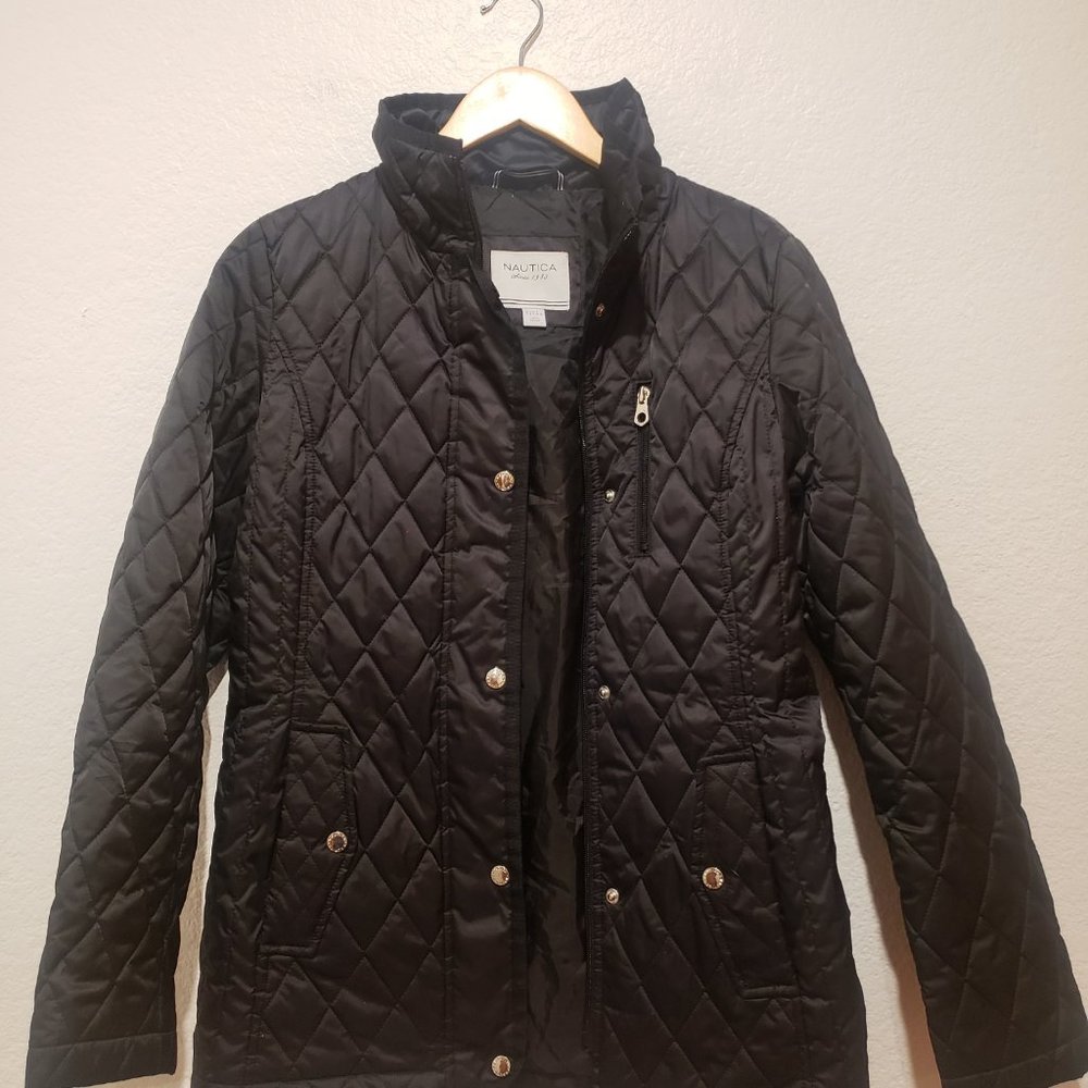Womens Nautica Medium Weight Quilted Jacket. Size S.